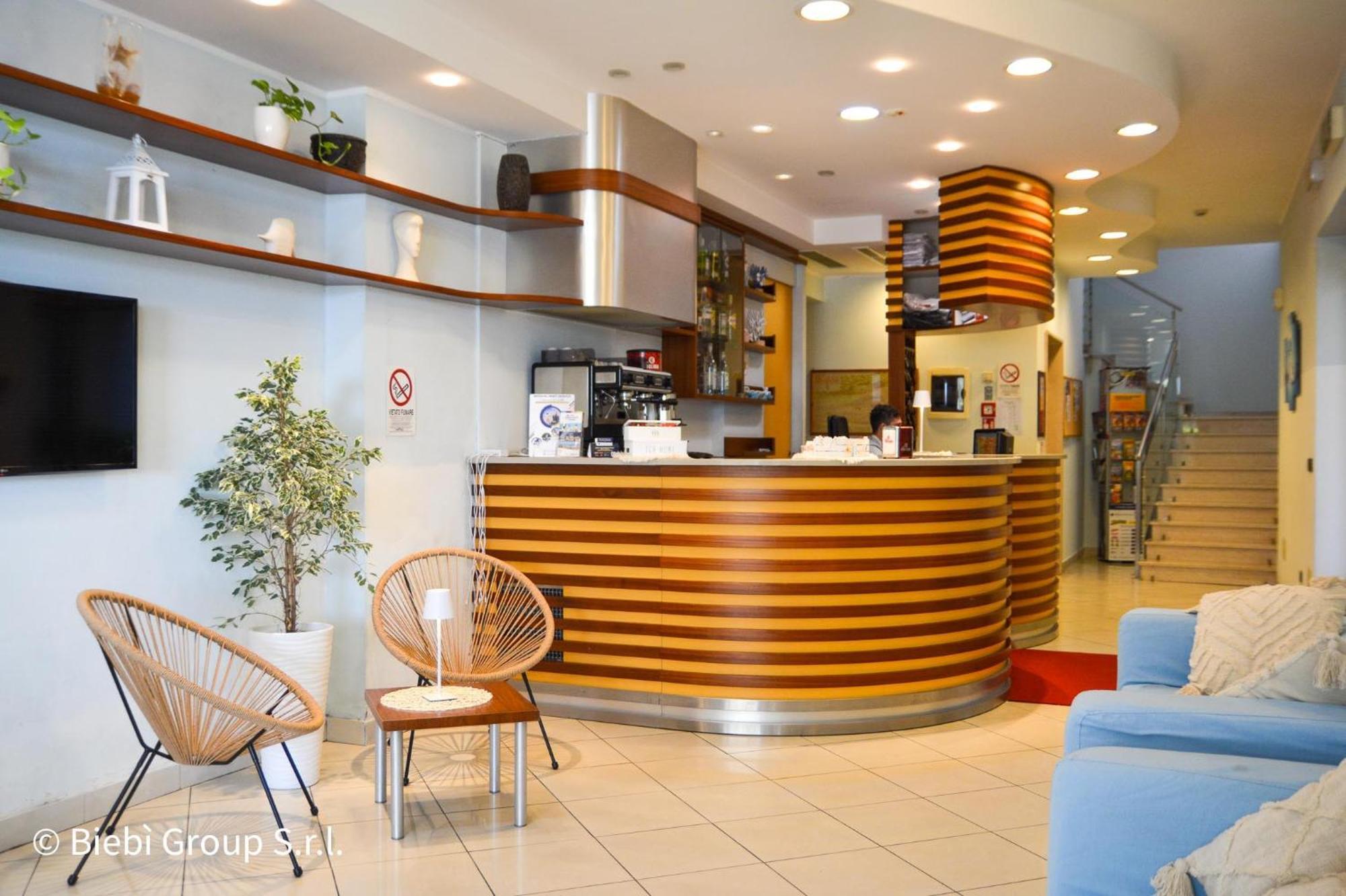 Hotel Giorg - Waterpark Included Rimini Exterior photo